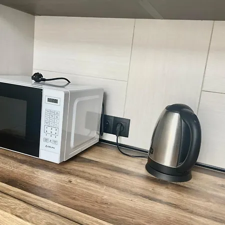 куліша 15, в центрі,тц форум,оперний *