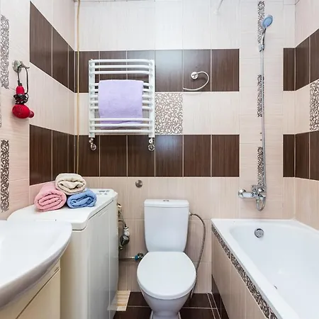 куліша 15, в центрі,тц форум,оперний Lviv