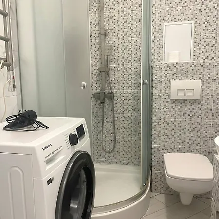 куліша 15, в центрі,тц форум,оперний