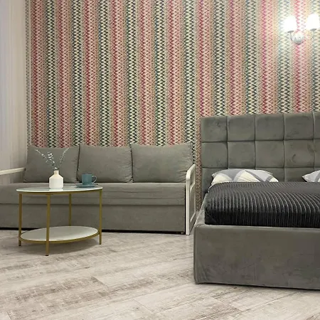 куліша 15, в центрі,тц форум,оперний * Lviv