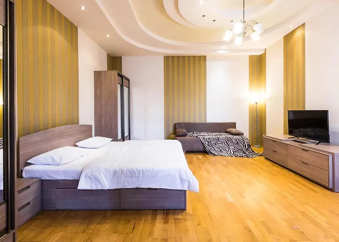 куліша 15, в центрі,тц форум,оперний Apartamento *