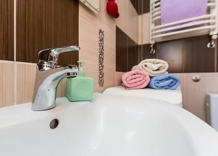 Apartamento куліша 15, в центрі,тц форум,оперний *