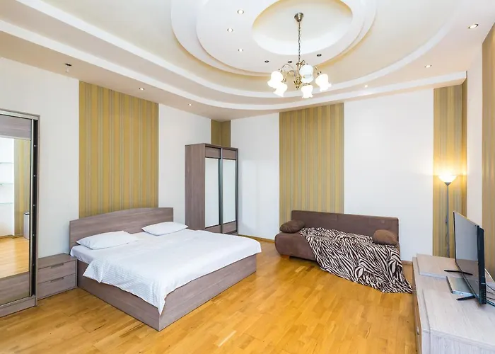 куліша 15, в центрі,тц форум,оперний Apartamento *